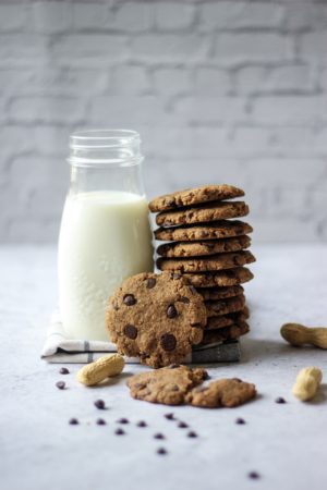 Cookies aux pépites de chocolat et farine de cacahuète