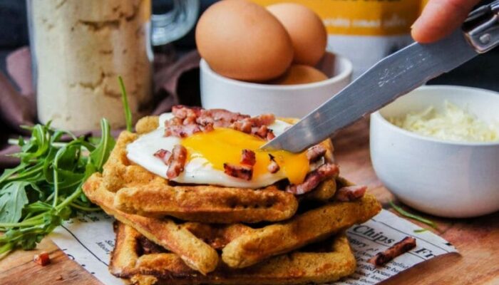 Recette de gaufre salée keto au fromage