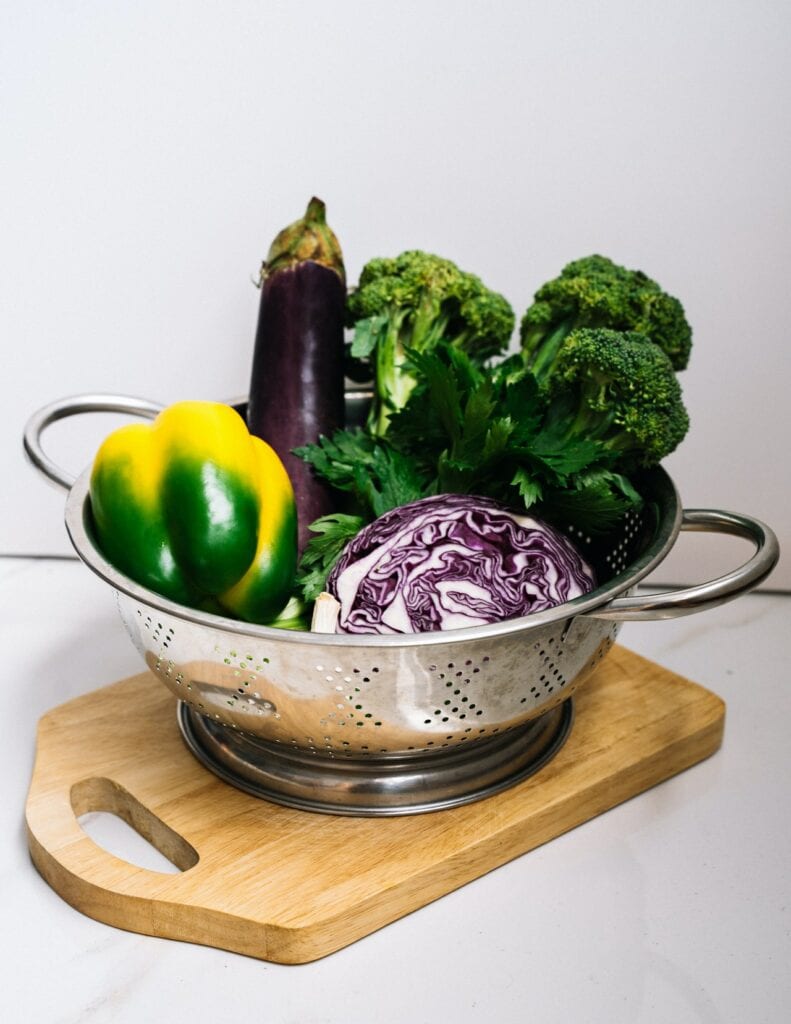 légumes, aubergine et brocoli