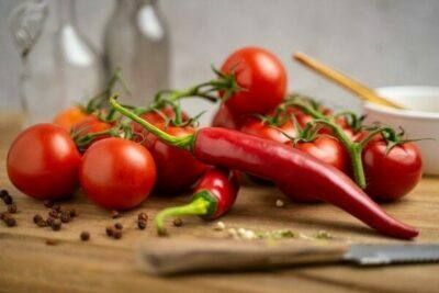 tomates et piments rouges