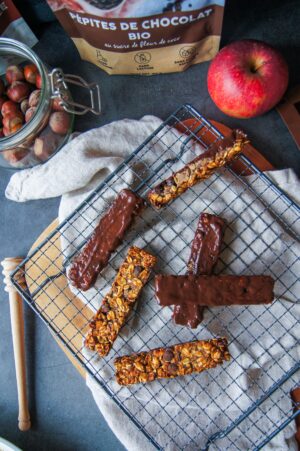 Barres-de-cereales-proteinees-IG-bas-a-la-farine-de-noisette